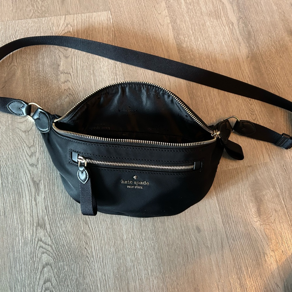 Kate Spade Black Belt Bag with Adjustable Strap and Gold Logo - Picture 3 of 3